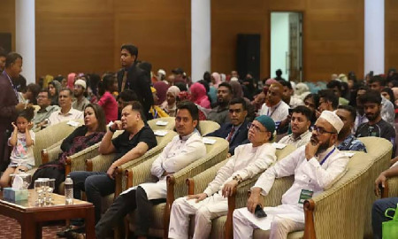 জুলাই শহীদদের স্মরণসভায় ড. ইউনূসসহ কোনো উপদেষ্টা এলেন না, ক্ষোভ প্রকাশ