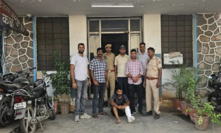 স্ত্রীর চাহিদা মেটাতে চাকরি ছেড়ে ডাকাতি