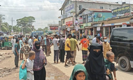 ব্রাহ্মণবাড়িয়ায় সিএনজিচালকদের অনির্দিষ্টকালের ধর্মঘটে ভোগান্তি চরমে