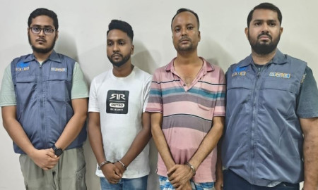 ইন্স্যুরেন্স কর্মকর্তার ছদ্মবেশে প্রতারণা, গ্রেপ্তার ২
