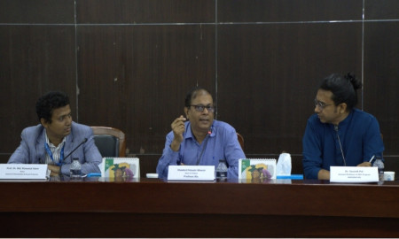 এনএসইউতে কৃত্রিম বুদ্ধিমত্তা ও সাংবাদিকতা বিষয়ক শীর্ষক সেমিনার অনুষ্ঠিত