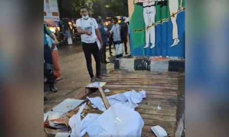 শাহবাগ মোড়ে জুলাই যোদ্ধাদের ২ গ্রুপের সংঘর্ষ