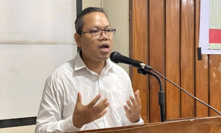 স্বায়ত্তশাসন চাইলে বিচ্ছিন্নতাবাদী হয়ে যায় না: মাইকেল চাকমা