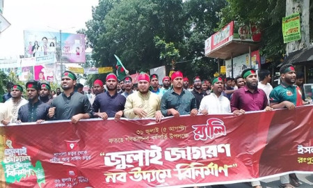 ‘জুলাইয়ের মাস্টারমাইন্ড হচ্ছে আমাদের শহীদ ভাইয়েরা’