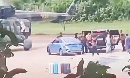 সকালেও দিল্লি আঁচ করতে পারেনি দিন শেষে ভারতে আশ্রয় নিতে বাধ্য হবেন শেখ হাসিনা