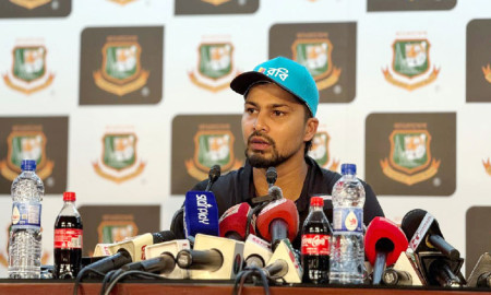 ‘কেউ প্রতিদ্বন্দ্বী না, রিজিকের মালিক আল্লাহ’