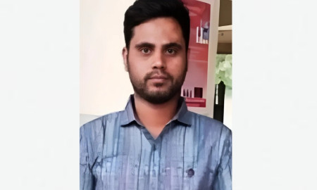 দুর্বৃত্তদের ধারালো অস্ত্রের আঘাতে যুবক নিহত 