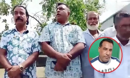 ‘জয় বাংলা’ স্লোগানে বক্তব্য শেষ করলেন ‘রিকশাচালক দলে’র নেতা