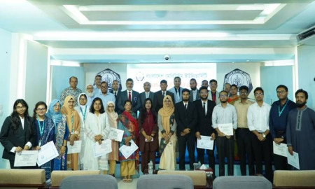 মেরিটাইম ইউনিভার্সিটির ২০৫ শিক্ষার্থীকে বৃত্তি প্রদান