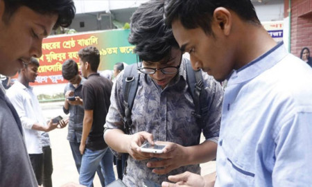 চট্টগ্রাম বোর্ডে নতুন জিপিএ-৫ ৬৫, ফেল থেকে পাস কত?