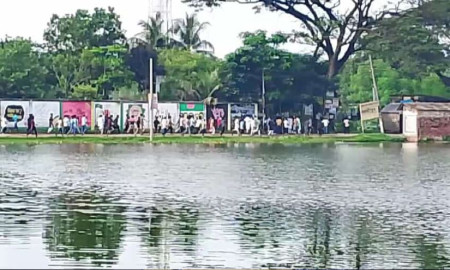 ছাত্রদলের কাউন্সিলে দুই গ্রুপের সংঘর্ষ: পুলিশসহ আহত ৭