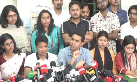 ঢাবির ফজিলাতুন্নেছা হলে ছাত্রদলের মনোনয়ন প্রার্থীদের বাধা, মব উসকিয়ে নির্যাতনের চেষ্টা