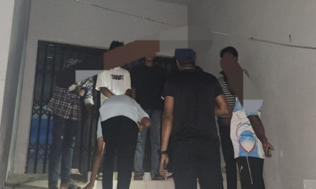 শিক্ষার্থীদের পড়ার টেবিলে ফেরাতে রাতে ইউএনওর অভিযান