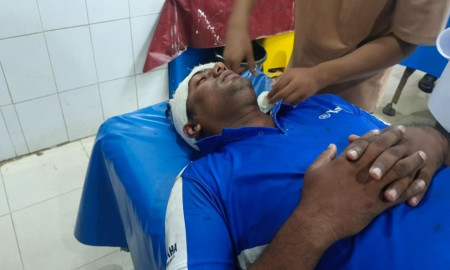 ঘাট দখলকে কেন্দ্র করে সাবেক ছাত্রদল নেতাকে কুপিয়ে জখম করার অভিযোগ