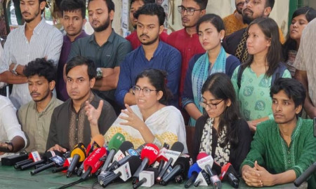 ডাকসু নির্বাচন: ভোটকেন্দ্র পরিবর্তনের দাবি ‘স্বতন্ত্র শিক্ষার্থী ঐক্য’ প্যানেলের