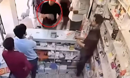 মহাখালীতে প্রকাশ্যে অস্ত্র ঠেকিয়ে ফার্মেসিতে চাঁদাবাজির ভিডিও ভাইরাল, প্রধান আসামি গ্রেপ্তার