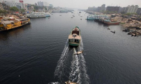 বুড়িগঙ্গায় মিলল নারী-শিশুসহ ৪ জনের মরদেহ