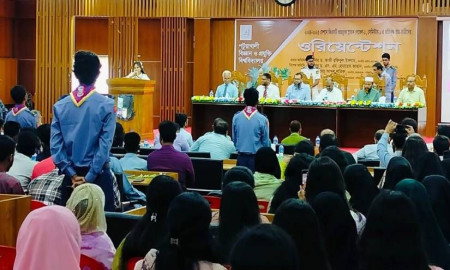 পবিপ্রবিতে সাধারণ গুচ্ছভুক্ত শিক্ষার্থীদের নবীনবরণ অনুষ্ঠিত