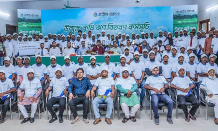 মধুখালীতে কৃষকদের মধ্যে প্রাইম ব্যাংকের প্রকাশ্যে কৃষি ঋণ বিতরণ