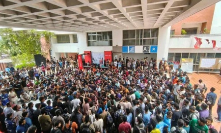 প্রকৌশলী অধিকার আন্দোলনে আহ্ছানউল্লার শিক্ষার্থীরাও  