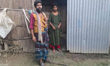 ‘দুজনই আমাকে মারধর করে, শরীরে কত আঘাত সইতে হয়—তা কাউকে বলা যায় না’