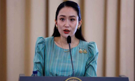 ক্ষমতাচ্যুত হলেন থাইল্যান্ডের প্রধানমন্ত্রী, জানা গেল কারণ