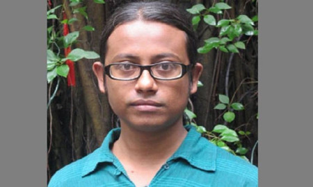 অন্তর্বর্তী সরকার নিজেই মব সন্ত্রাসের পৃষ্ঠপোষক, অভিযোগ কল্লোল মোস্তফার