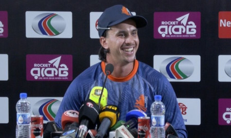 ২-১ ব্যবধানে সিরিজ জয়ে চোখ নেদারল্যান্ডসের