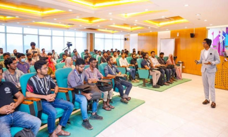 ড্যাফোডিল ইন্টারন্যাশনাল ইউনিভার্সিটিতে এআই ইঞ্জিনিয়ারিং ক্যারিয়াার ও কর্মশালা অনুষ্ঠিত