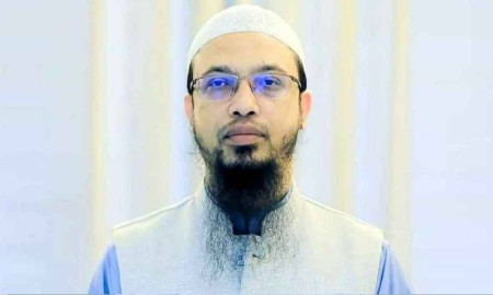 ড্রেসকোডের অজুহাতে ধর্মীয় স্বাধীনতায় হস্তক্ষেপ সংবিধানবিরোধী