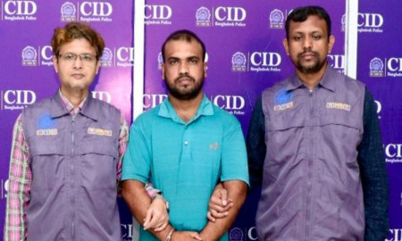 পিএসসির চাকরি পরীক্ষায় সাজেশন দেয়ার নামে প্রতারণা, মূলহোতা গ্রেফতার