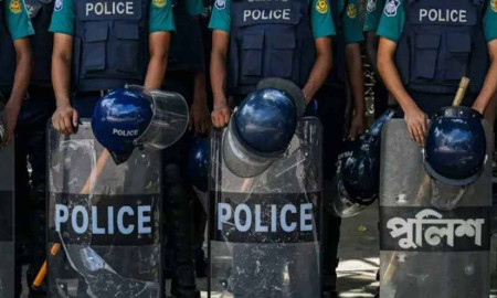 জাতীয় নির্বাচনে দায়িত্ব পালনের জন্য দেড় লাখ পুলিশকে বিশেষ প্রশিক্ষণ