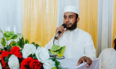 বসতঘরে ঢুকে খতিব ও মাদ্রাসা শিক্ষককে হত্যার অভিযোগ