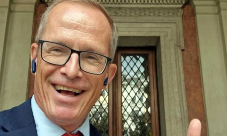  বাংলাদেশের সাথে ইউরোপীয় ইউনিয়নের মুক্তবাণিজ্যের আহ্বান গুনথারের