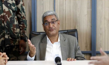 নেপালে দমন-পীড়নের দায় স্বীকার করে স্বরাষ্ট্রমন্ত্রীর পদত্যাগ