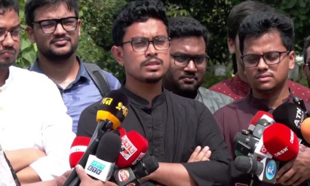 শিক্ষার্থীরা যেকোনও সময় আমাদের প্রশ্ন করবে, আমরা কাজ করব: ডাকসু ভিপি