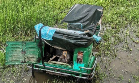 আখাউড়ায় ট্রেনের ধাক্কায় অটোরিকশা চালকসহ দুইজন নিহত