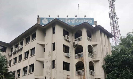 সিন্ডিকেটে উঠছে কুমিল্লা বিশ্ববিদ্যালয় কেন্দ্রীয় ছাত্র সংসদের রোডম্যাপ