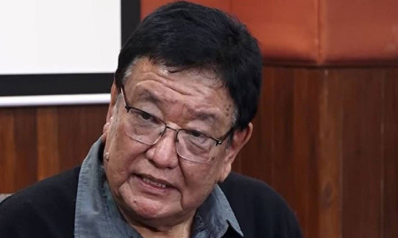 রোগীর সেবাই প্রথম, মন্ত্রী হওয়ার প্রস্তাব ফিরিয়ে দিলেন নেপালি ডাক্তার