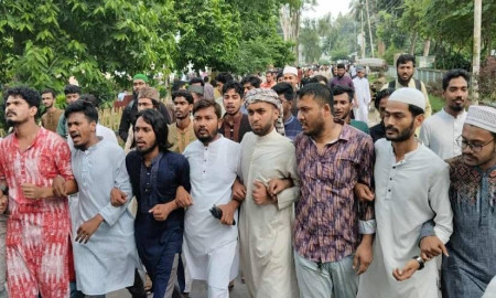 রাবিতে পোষ্য কোটা পুনর্বহালের প্রতিবাদে বিক্ষোভ