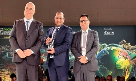 সাসটেইনেবল এসএমই ফাইন্যান্সিয়ার অব দ্য ইয়ার সম্মাননা পেল ব্র্যাক ব্যাংক