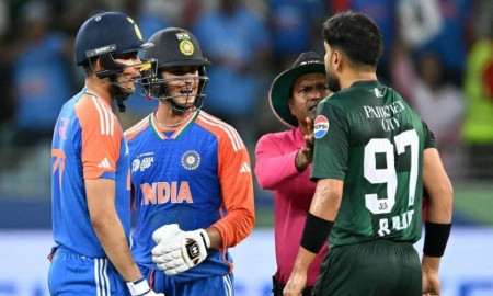 লজ্জার রেকর্ড গড়ে ভারতের কাছে হারল পাকিস্তান