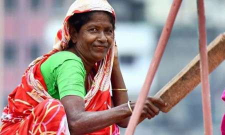 জন্ম পরিচয় দিয়ে নির্ধারিত হয় ৭১ শতাংশ মানুষের রোজগার