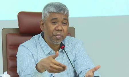 এনবিআর চেয়ারম্যানের হোয়াটসঅ্যাপ হ্যাক, বার্তা পাঠিয়ে চাওয়া হচ্ছে টাকা