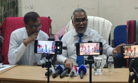 পরিবারের চওয়ায় সিআইডিতে তদন্ত চলছে সাজিদ হত্যার : ইবি উপাচার্য