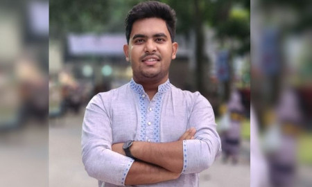 শিক্ষার্থীকে মারধর করে পদ হারালেন বাগছাস নেতা