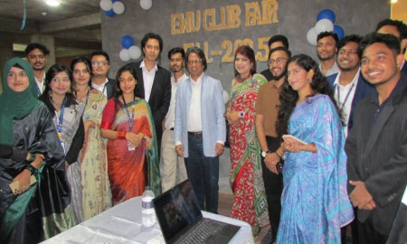 শীতকালীন সেমিস্টারের নবীন শিক্ষার্থীদের স্বাগত জানাল ইস্ট ওয়েস্ট ইউনিভার্সিটি 