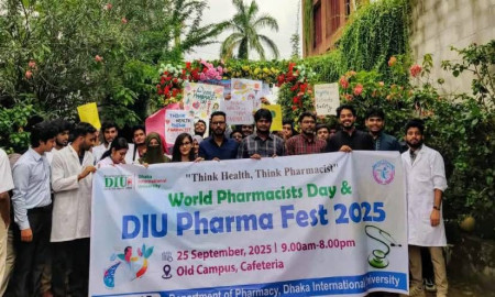 বিশ্ব ফার্মেসি দিবসে ডিআইইউতে বর্ণাঢ্য ফার্মেসি ফেস্ট
