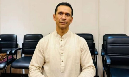 বিমানবন্দরে আটকে দেওয়া হয়েছে সোহেল তাজকে