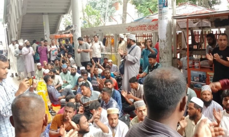 শিক্ষা মন্ত্রণালয়ে সভায় কর্মকর্তারা, প্রেসক্লাবে জড়ো হচ্ছেন ১৮তম নিবন্ধনে বঞ্চিতরা